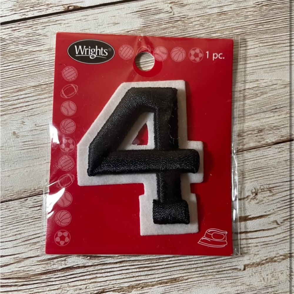 🆕 Wrights Raised Number 4 Iron On Motif Black Patch Embellishment 2-inch